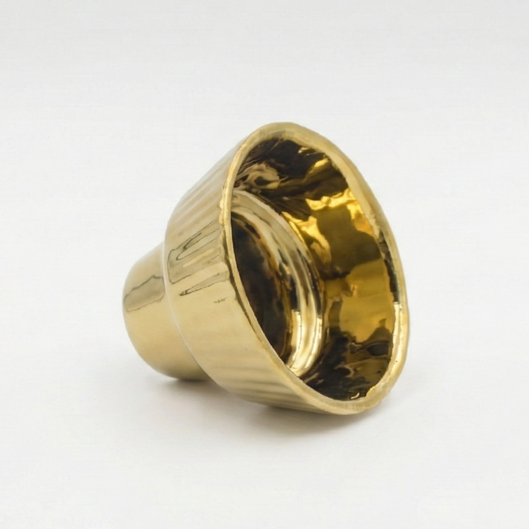 Gold-Glazed Ceramic Lampada Glass